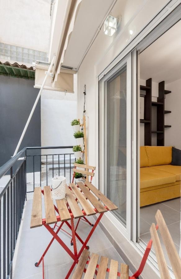 אתונה Iosifina Cosy Apartment מראה חיצוני תמונה
